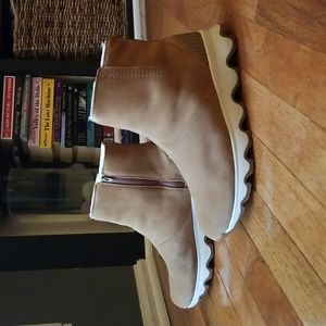 Sorel winter waterproof boots